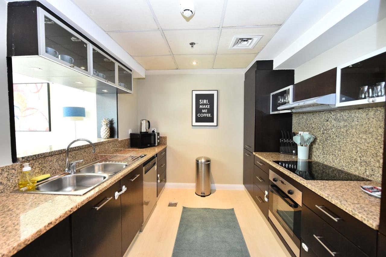 Appartement Luxury Escapes - 2-br Marina View Retreat At Marina Quays Dubaï