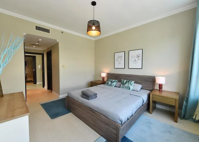 Luxury Escapes - 2-Br Marina View Retreat At Marina Quays